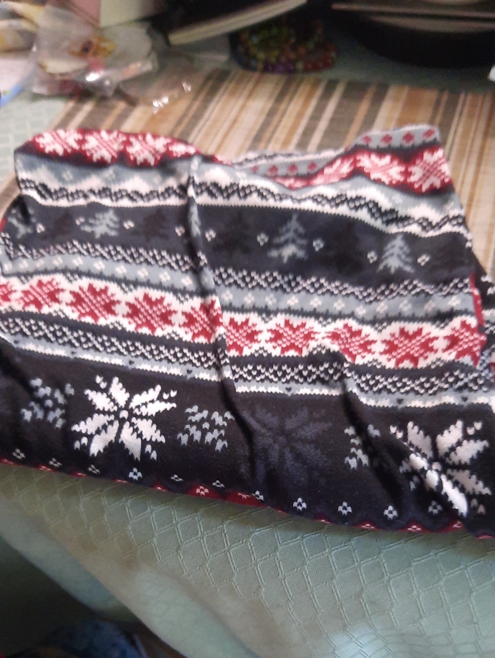 Faded Glory Fair Isle Knit Scarf - Black, Red, White